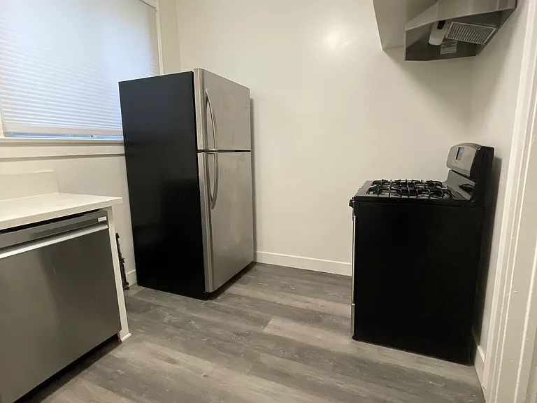 133 S Saint Andrews Pl #2 — Photo 8