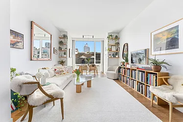 311 West Broadway, #7G