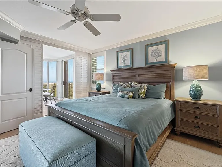 6361 Pelican Bay Blvd #802 — Photo 11
