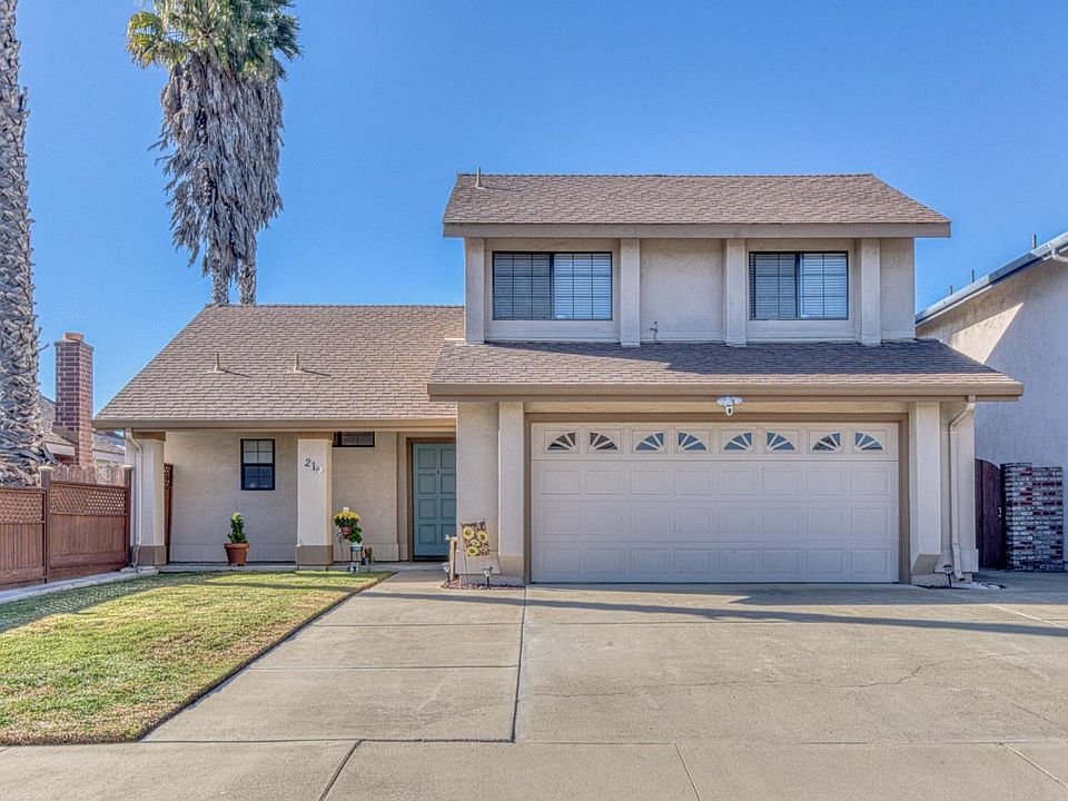 1st image of 21 Geary Cir