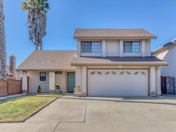 21 Geary Cir, Salinas, CA 93907
