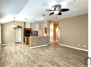 10022 Driftwood Park Dr, Houston, TX 77095