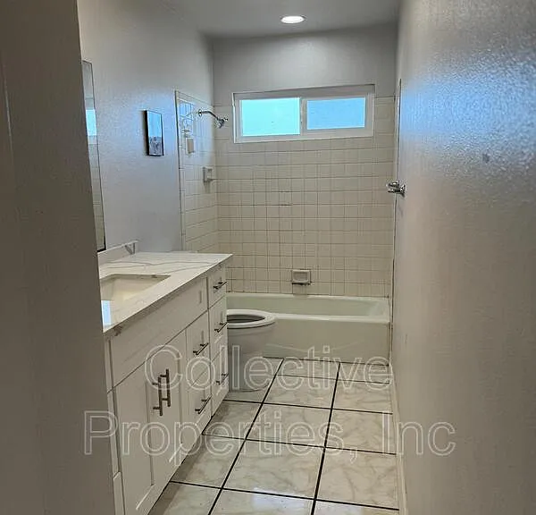 1141 Granger St — Photo 12