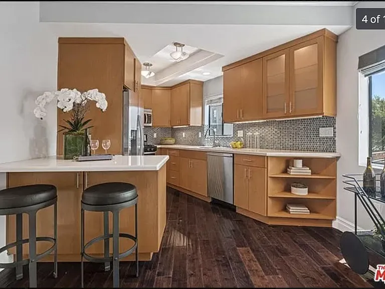 832 Palm Ave #105 — Photo 5
