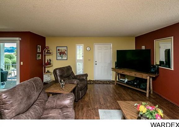5th image of 1712 Los Lagos Dr