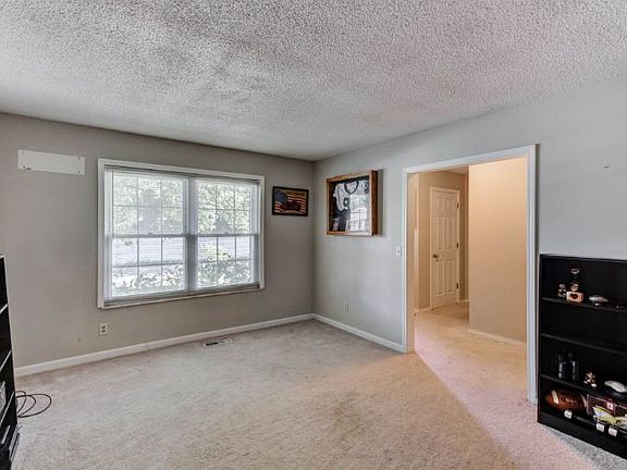 5th image of 6713 Bayard Park Dr