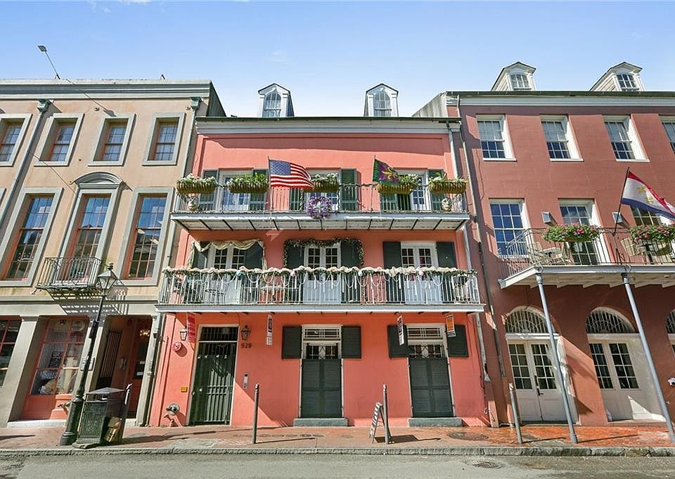 1st image of 528 Saint Louis St APT 203