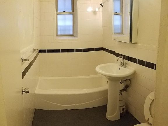3rd image of 1600 Caton Ave APT Cc