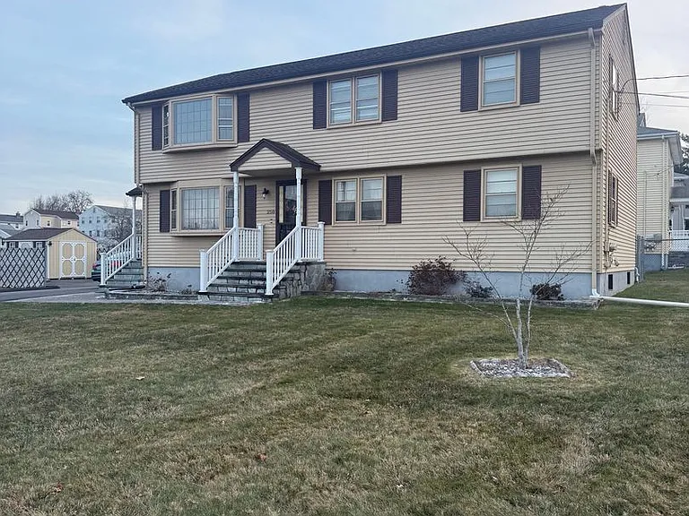 250 Oakland Ave — Photo 12