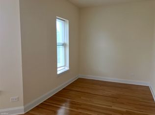 1525 W Irving Park Rd, Chicago, IL 60613