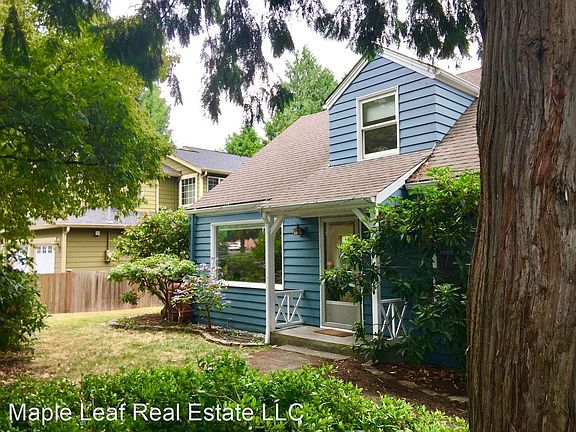 2nd image of 12354 16th Ave NE