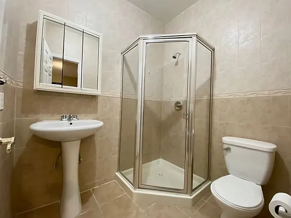 387 Sumpter Street image 11 of 13