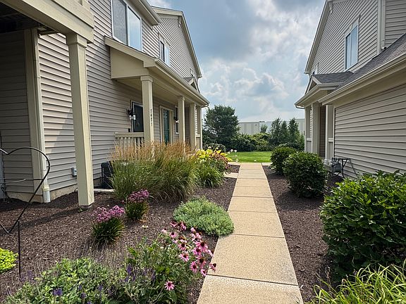 3rd image of 7479 Thomas Dr
