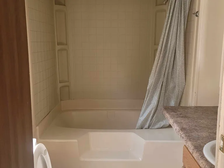 7433 Layton Dr — Photo 6