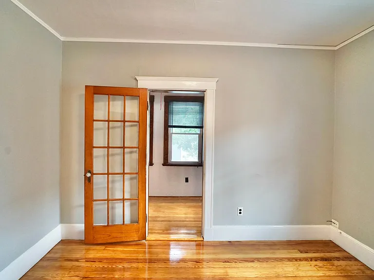 5 Beacon St #2 — Photo 6