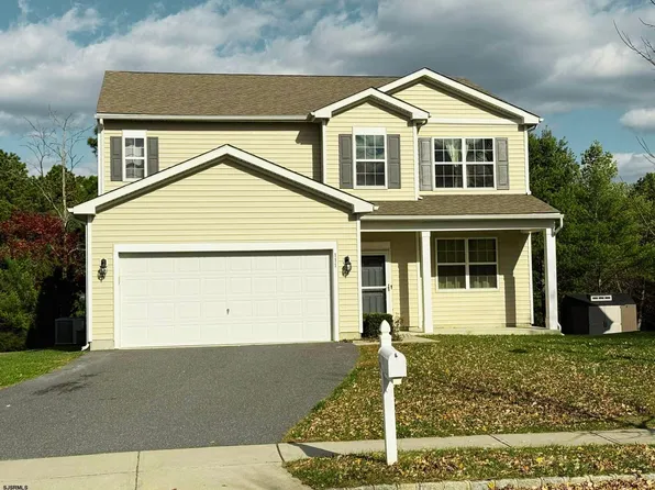 111 Crystal Lake Dr, Egg Harbor Township, NJ 08234