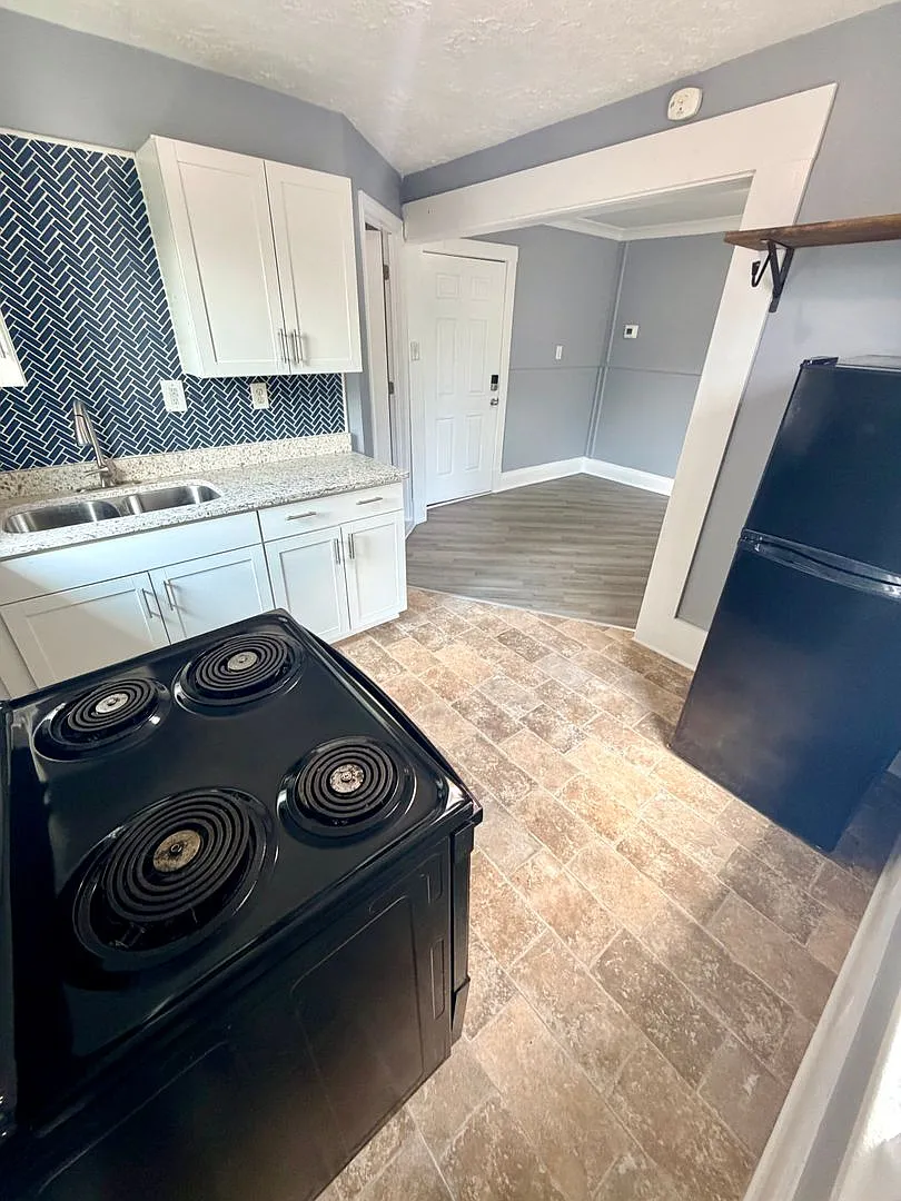 Cozy 1 Bed/ 1 Bath Apartment in Winchester, KY! — Photo 1