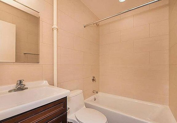 2nd image of 610 W 164th St APT 44