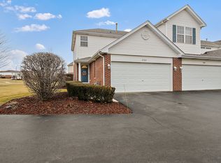 2702 Foxwood Dr, New Lenox, IL 60451