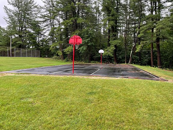 4th image of 22B Mercury Dr #22B