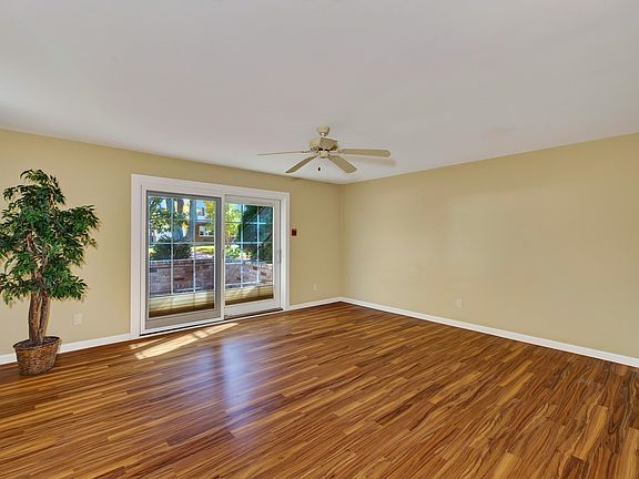 4th image of 3414 Valley Ridge Rd APT 3