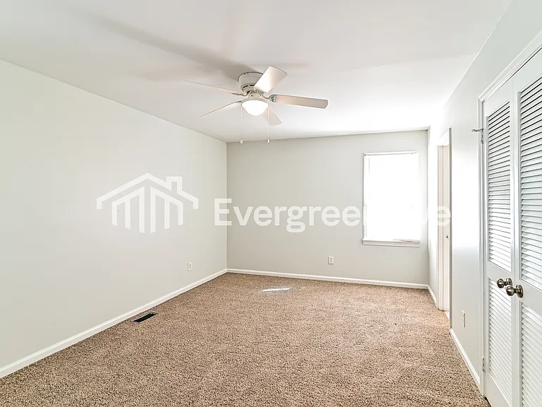 127 Baynard Ct — Photo 12