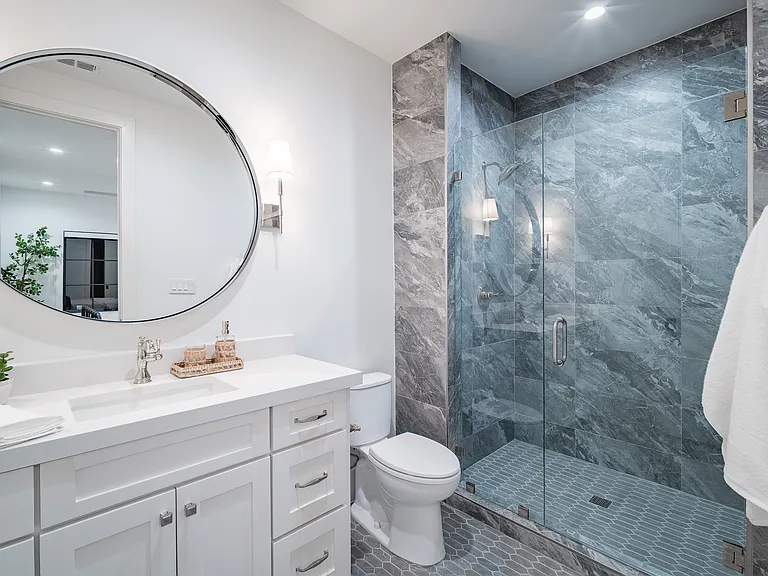 4529 Emerson Ave #8L — Photo 21