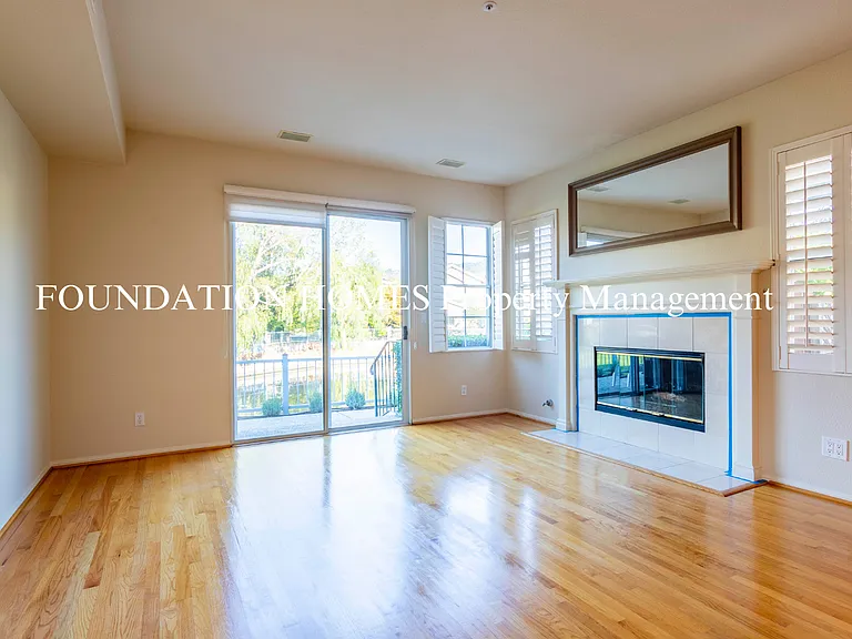 3 Lagoon Ct — Photo 6