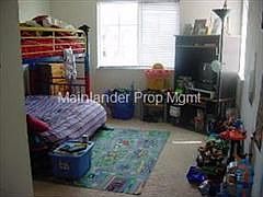 4th image of 1632 NE Ashberry Dr