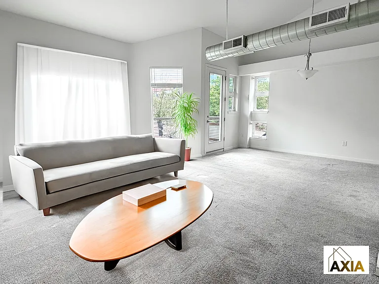 2810 E College Ave #110 — Photo 5