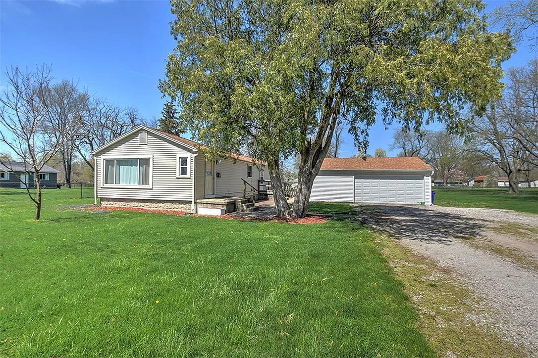 4512 E Rosewood Rd photo 1