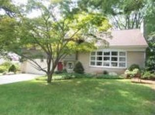 162 Lynbrook Dr S, York, PA 17402