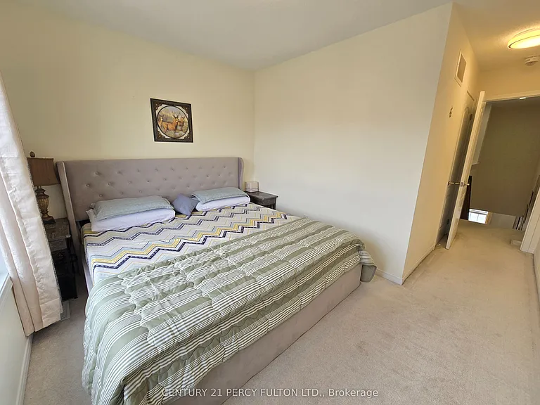 1389 Salem Rd N — Photo 10