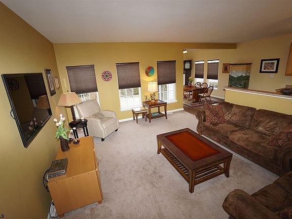 5th image of 1381 Fela Dr