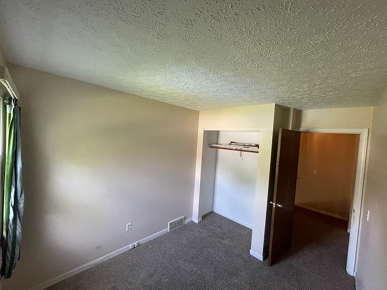 10 Trillium Ln — Photo 14