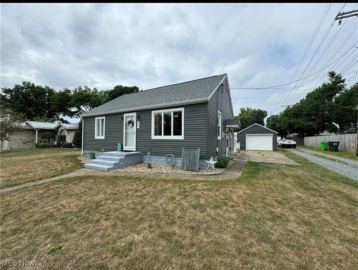 2 bed, 850 sqft, $1,150 — Photo 1