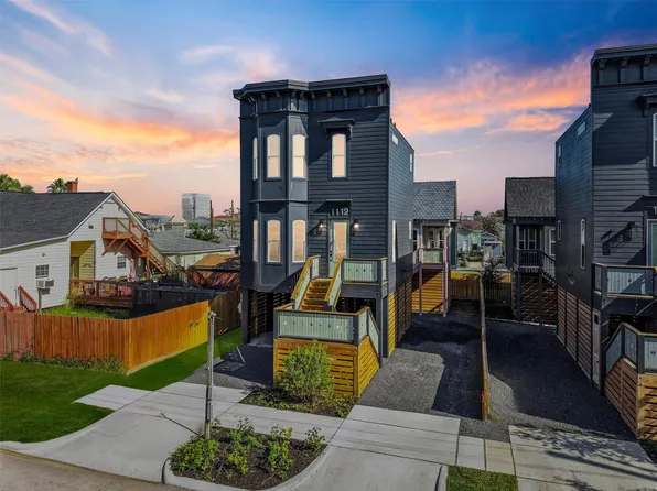 1112 30th St #A-b, Galveston, TX 77550