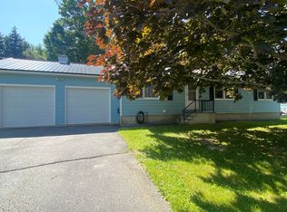 106 Yankee Ave, Bangor, ME 04401
