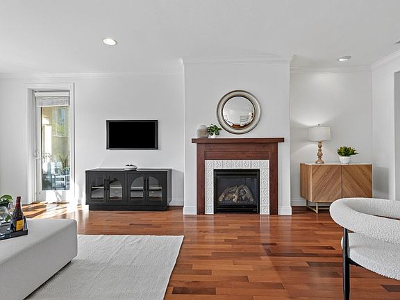 5th image of 2881 Meridian Ave Unit 259