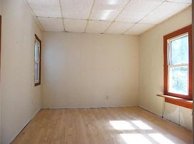 5th image of 213 Westover Ave