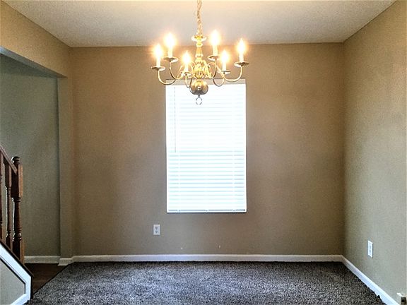 3rd image of 5163 Sunrise View Cir