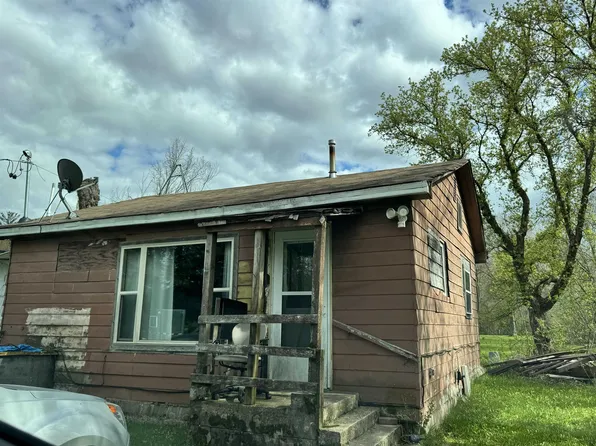 3901 W Beechnut Ave, Pine River, WI 54965