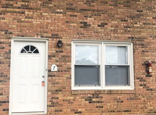 332 Old Gray Station Rd APT 7, Johnson City, TN 37615