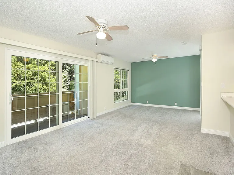 373 Mananai Pl #44-R — Photo 8