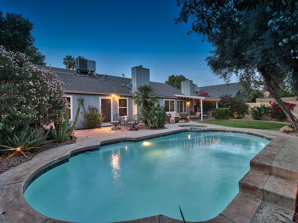 1st image of 4831 E La Puente Ave