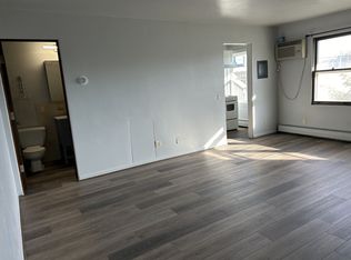 320 Coyier Ln #4, Madison, WI 53713