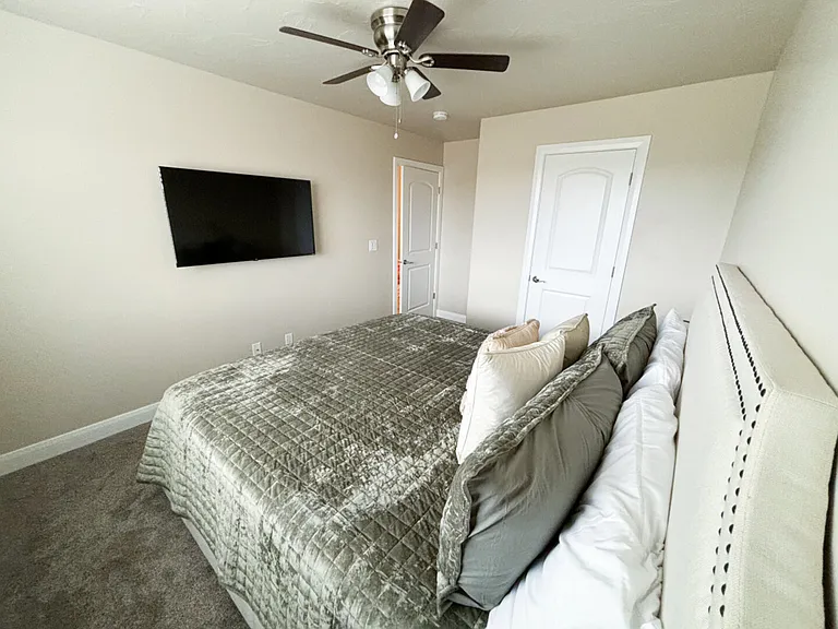 N Coral Ridge Dr — Photo 21