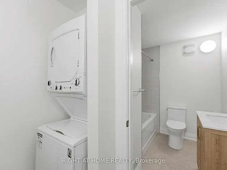 187 Oak Ave — Photo 11