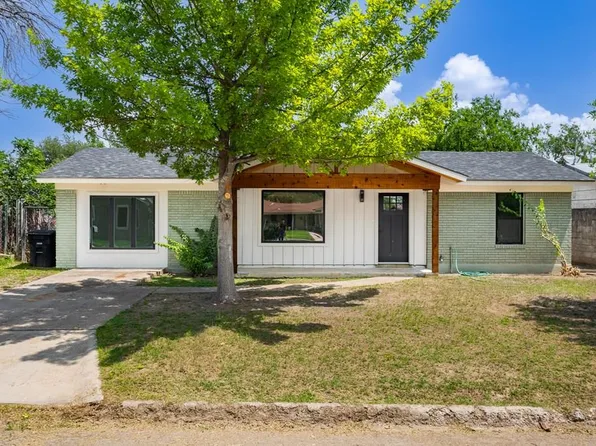 1215 Kennor Dr, Eagle Pass, TX 78852