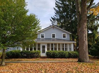 513 Portage Ave, Three Rivers, MI 49093